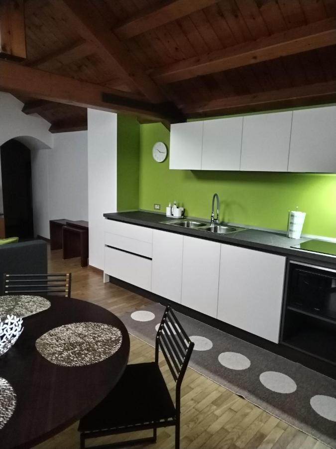 Il Vicolo_Carinissimo Appartamento In Centro Storico, Zona Giorno Mansardata Беллуно Екстер'єр фото