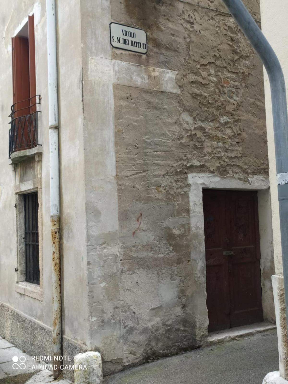 Il Vicolo_Carinissimo Appartamento In Centro Storico, Zona Giorno Mansardata Беллуно Екстер'єр фото